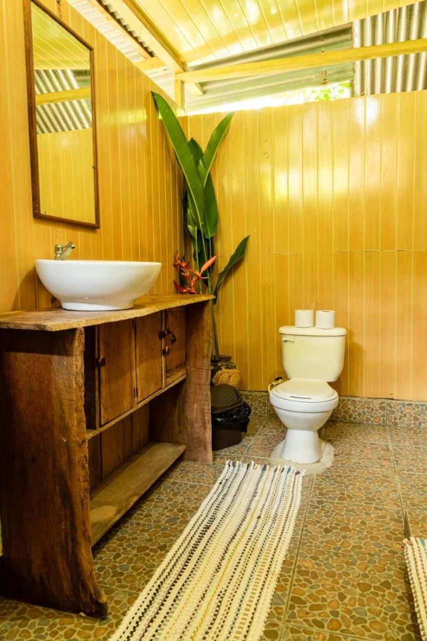 Los Paniquines Ecolodge Drakes Bay Екстериор снимка